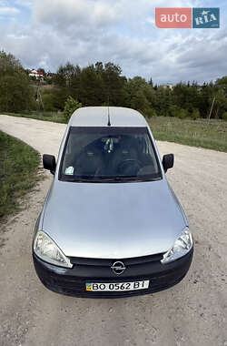 Минивэн Opel Combo 2011 в 
