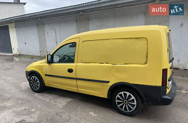 Грузовой фургон Opel Combo 2011 в 