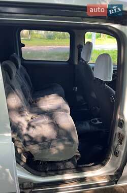 Минивэн Opel Combo 2006 в 