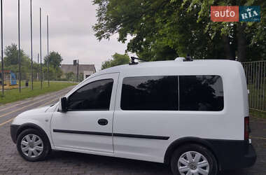 Минивэн Opel Combo 2005 в 