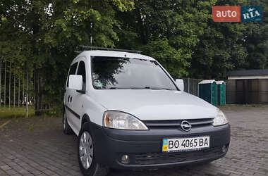 Минивэн Opel Combo 2005 в 