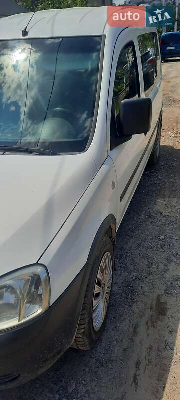Opel Combo 2008
