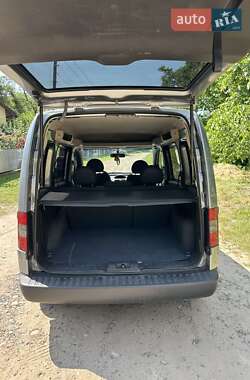 Минивэн Opel Combo 2010 в 