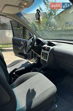 Минивэн Opel Combo 2010 в 