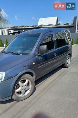 Минивэн Opel Combo 2007 в 