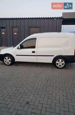 Грузовой фургон Opel Combo 2011 в 