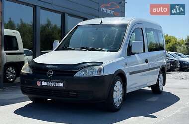 Минивэн Opel Combo 2004 в 