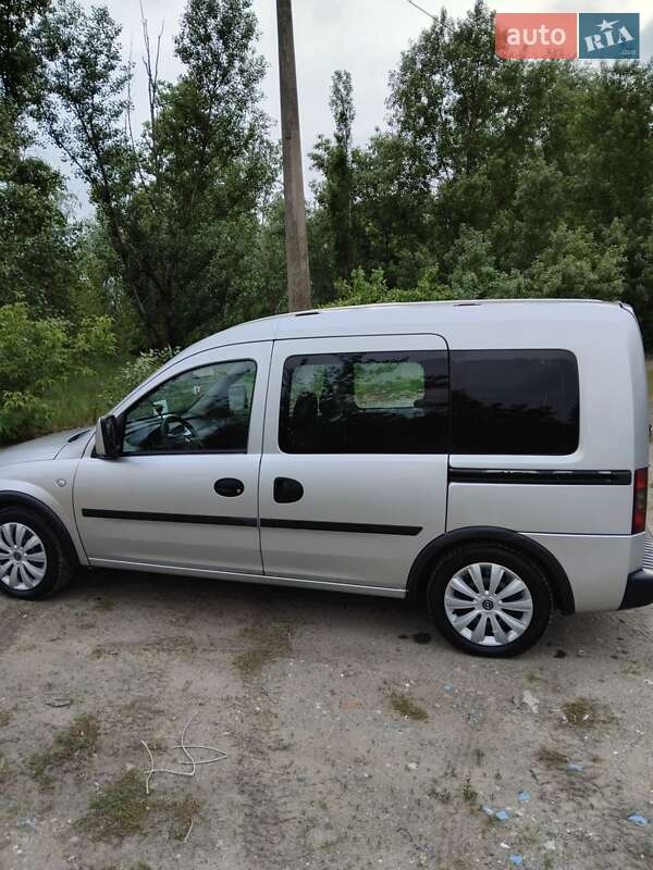Мінівен Opel Combo 2006 в Києві