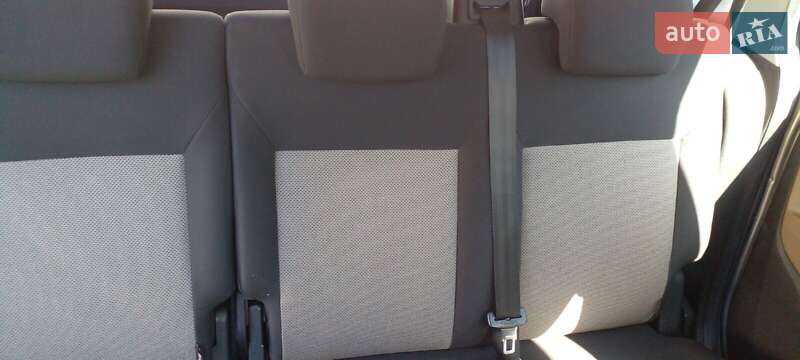 Opel Combo 2012