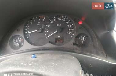 Минивэн Opel Combo 2002 в 
