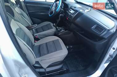 Грузовой фургон Opel Combo 2013 в 