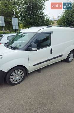 Вантажний фургон Opel Combo 2013 в Львові
