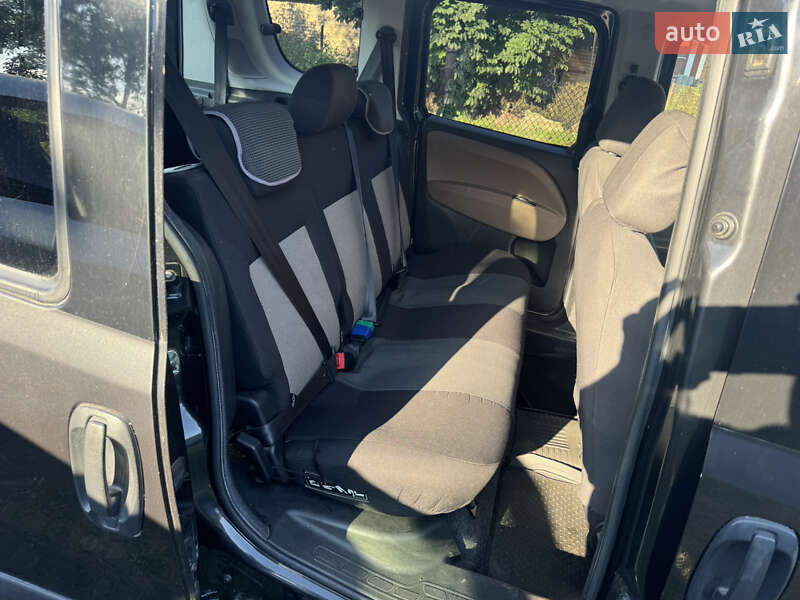 Мінівен Opel Combo 2012 в Рівному