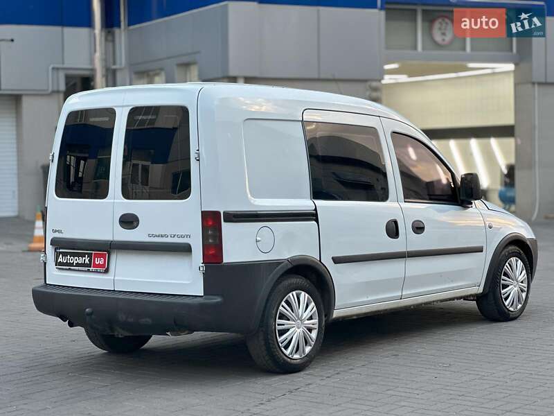 Грузовой фургон Opel Combo 2011 в Одессе
