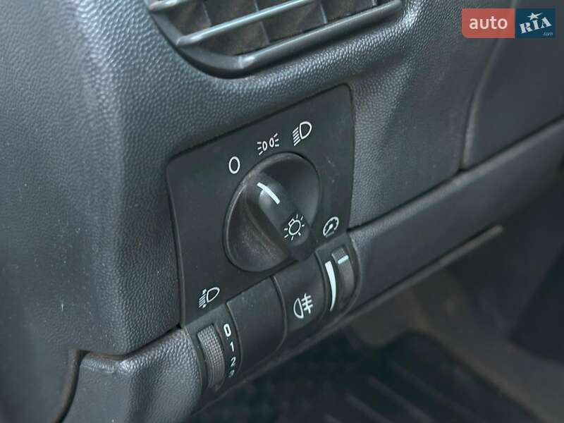 Грузовой фургон Opel Combo 2011 в Одессе