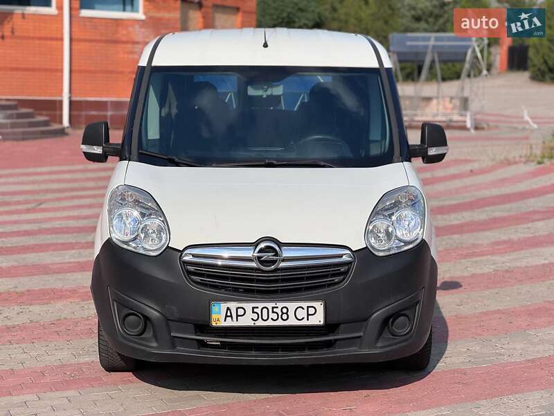 Минивэн Opel Combo 2012 в Запорожье
