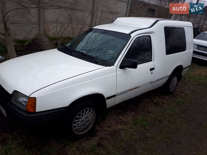 Другие грузовики Opel Combo 1993 в Рожище