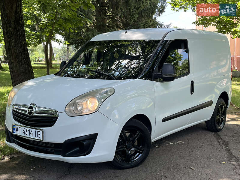 Opel Combo 2012