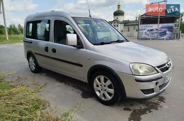 Минивэн Opel Combo 2005 в 