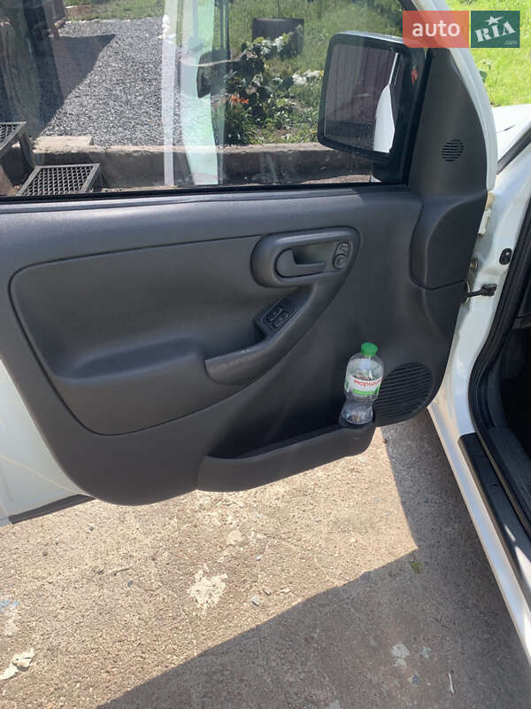 Мінівен Opel Combo 2009 в Звягелі