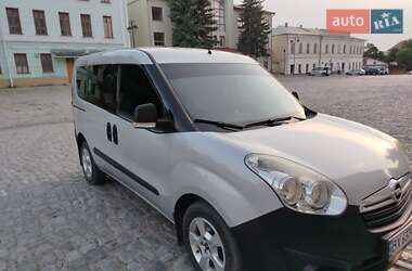 Мінівен Opel Combo 2013 в 