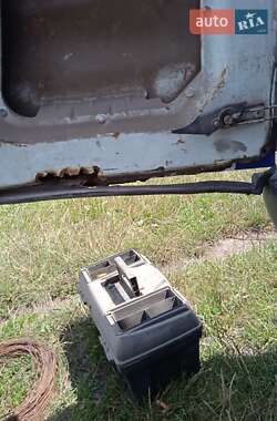 Мінівен Opel Combo 2000 в 
