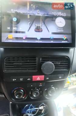 Вантажний фургон Opel Combo 2012 в Івано-Франківську