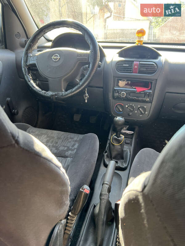 Минивэн Opel Combo 2009 в Луцке