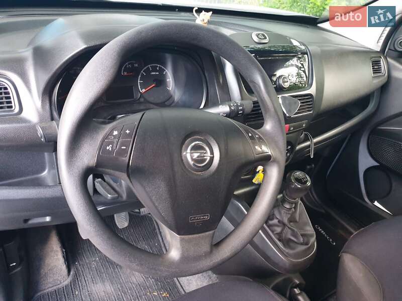 Минивэн Opel Combo 2015 в Кропивницком
