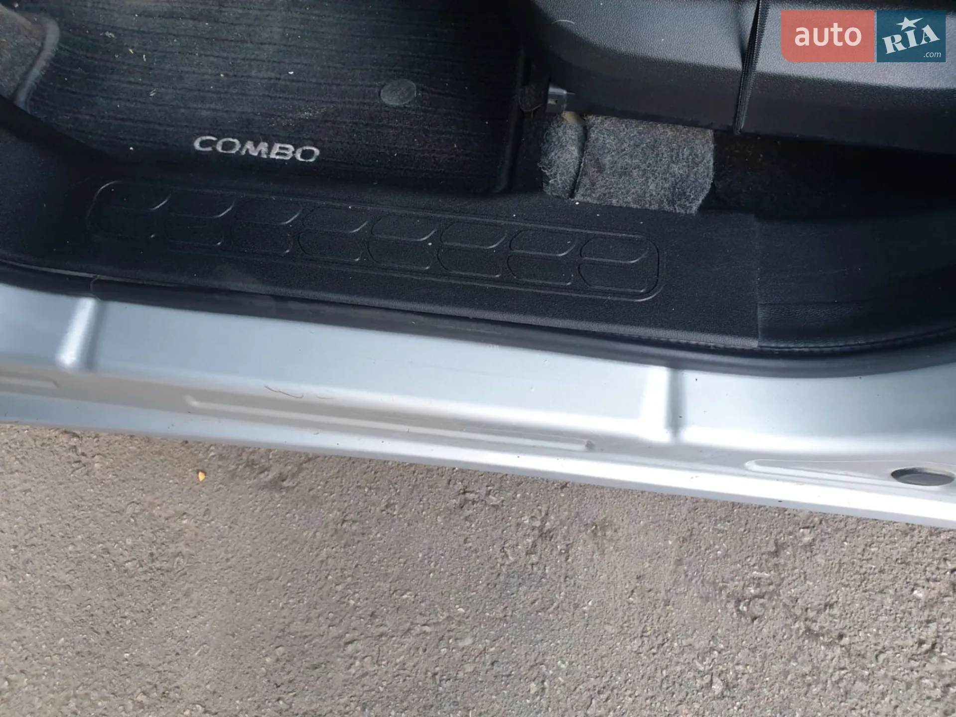 2015 Opel Combo - мініатюра 12