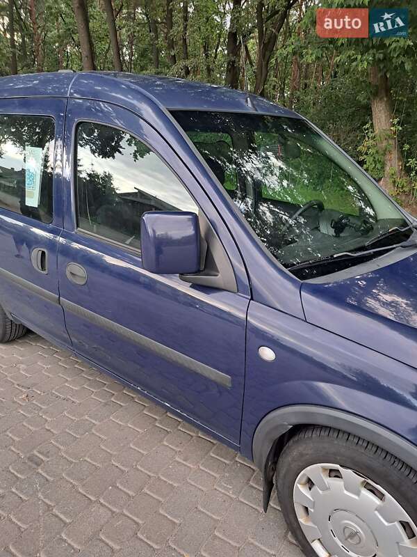 Opel Combo 2006