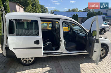 Мінівен Opel Combo 2002 в  фото 5 Мінівен Opel Combo 2002 в