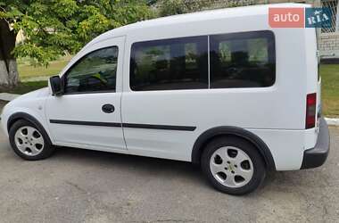 Минивэн Opel Combo 2009 в 