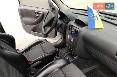 Минивэн Opel Combo 2009 в 