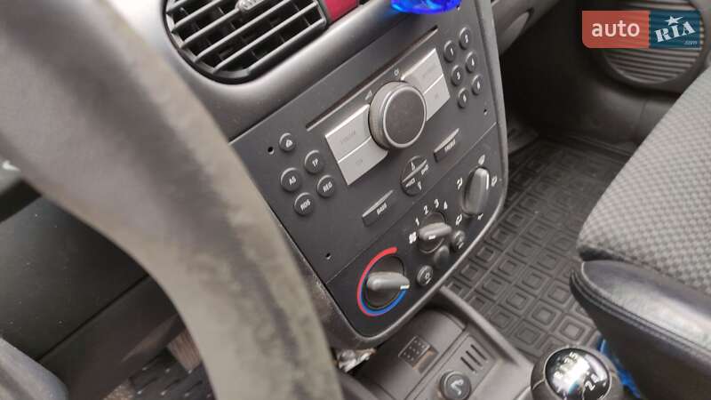 Минивэн Opel Combo 2009 в Полтаве