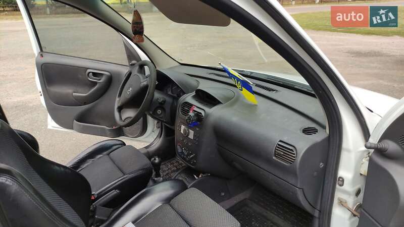 Минивэн Opel Combo 2009 в Полтаве