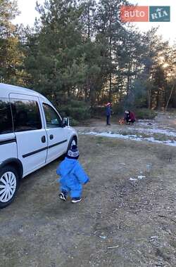 Минивэн Opel Combo 2006 в Кременчуге