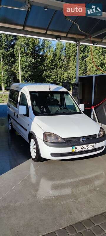Минивэн Opel Combo 2006 в Кременчуге