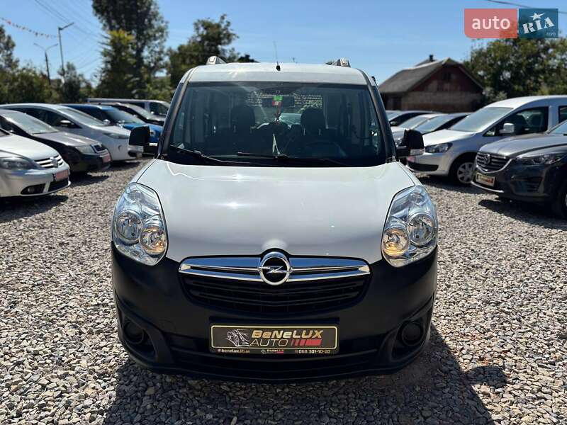 Минивэн Opel Combo 2012 в Коломые