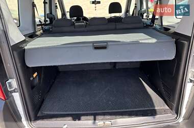 Минивэн Opel Combo 2012 в 