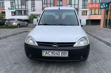 Минивэн Opel Combo 2005 в 