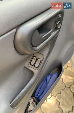 Мінівен Opel Combo 2004 в 