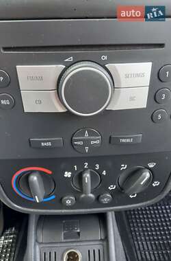 Мінівен Opel Combo 2006 в Галичі