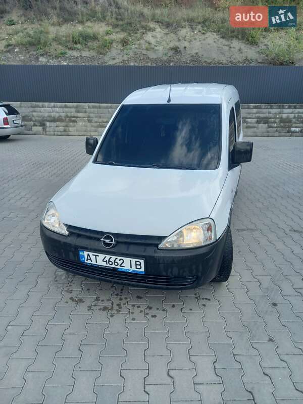 Opel Combo 2006