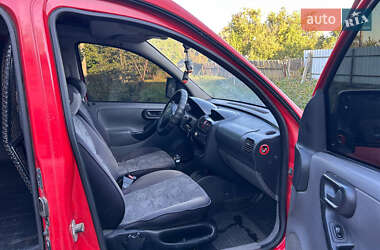 Грузовой фургон Opel Combo 2004 в 