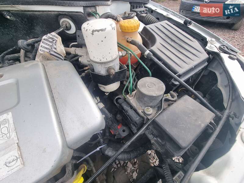 Минивэн Opel Combo 2006 в Кременце