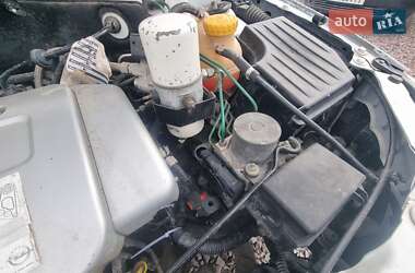 Минивэн Opel Combo 2006 в 