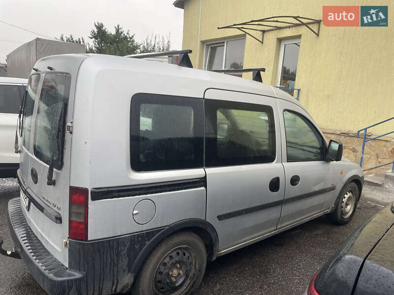 Минивэн Opel Combo 2002 в Решетиловке