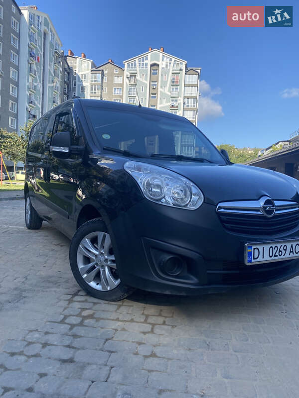 Мінівен Opel Combo 2015 в Івано-Франківську