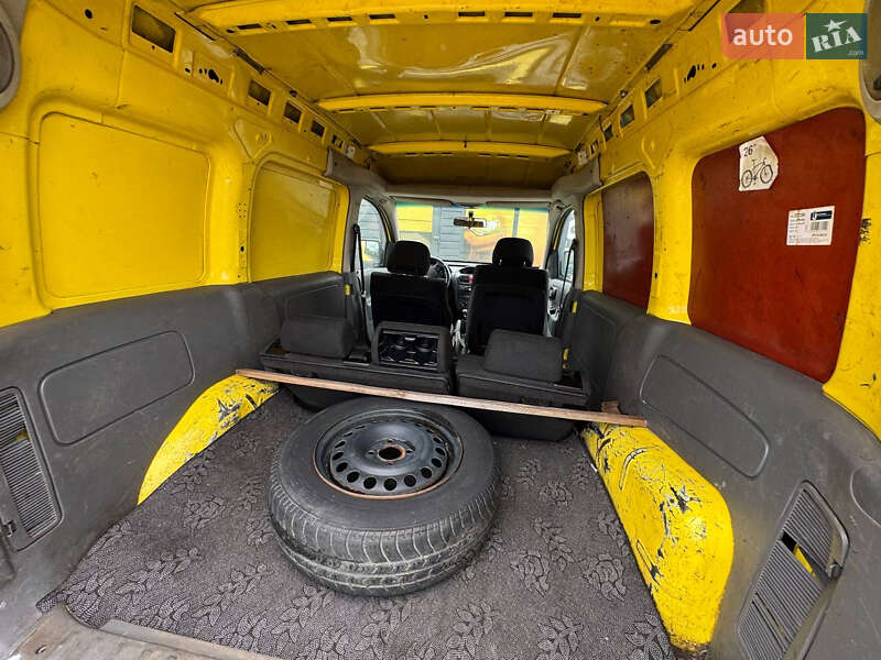 Грузовой фургон Opel Combo 2004 в Стрые